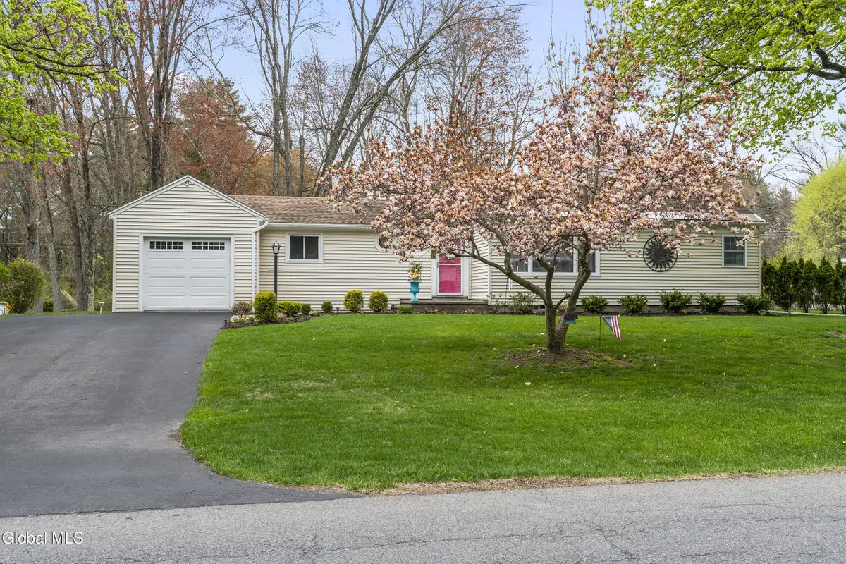 16 Morningside Drive, Guilderland, NY 12303 - #1
