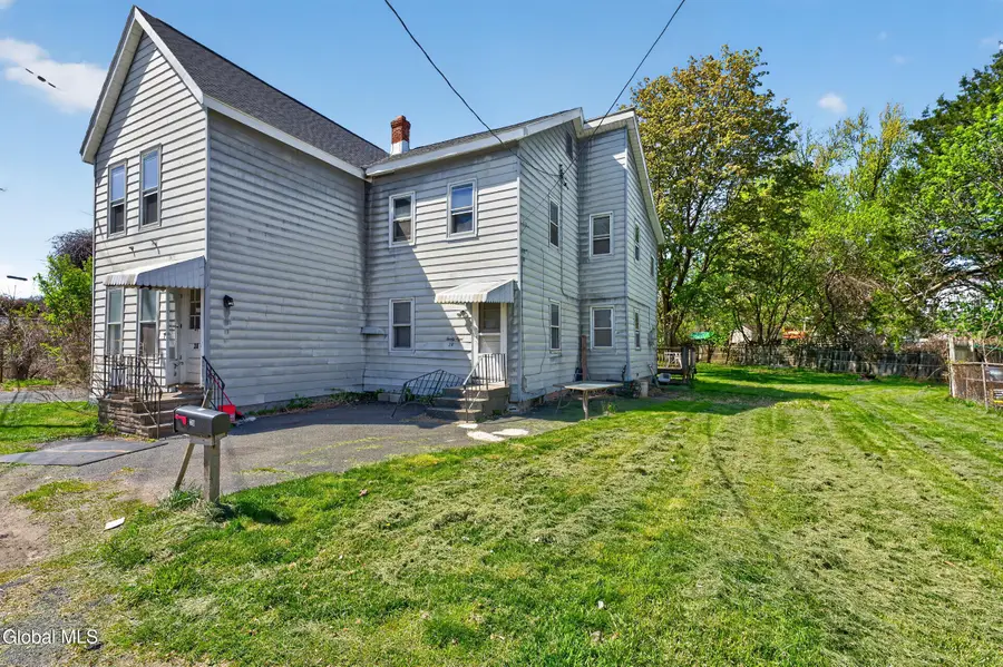 28 Mohawk Avenue, Waterford, NY 12188 - #3