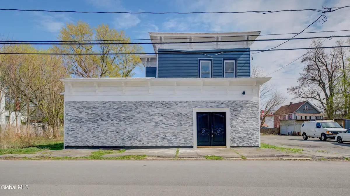 24 Jay Street, Amsterdam, NY 12010 - #1
