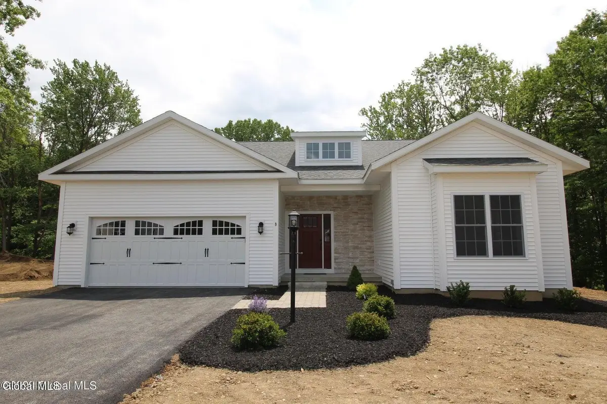 13 Wyatt's Way, Clifton Park, NY 12065 - #1