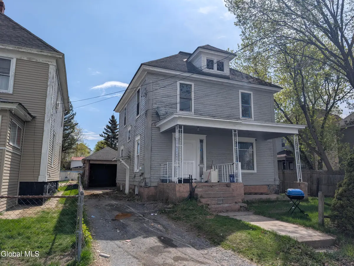 4 Nelson Street, Gloversville, NY 12078 - #1