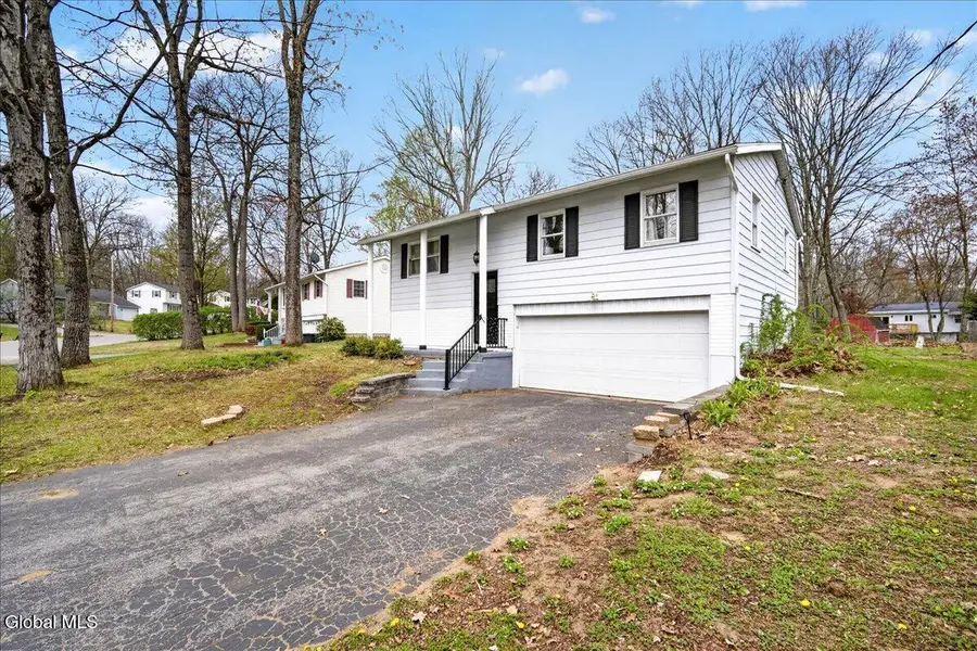 20 Wampum Drive, Saratoga Springs, NY 12866 - #2