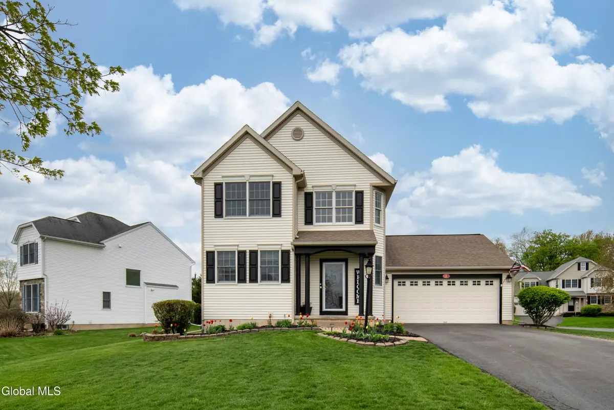 6 Hilltop Drive, Cohoes, NY 12047 - #1
