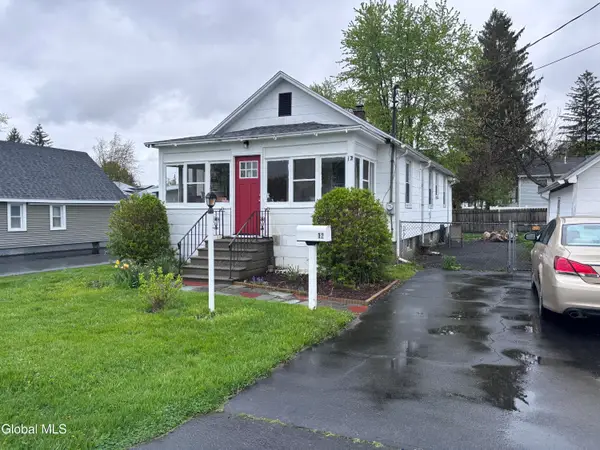 12 Connecticut Avenue, Rensselaer, NY 12144