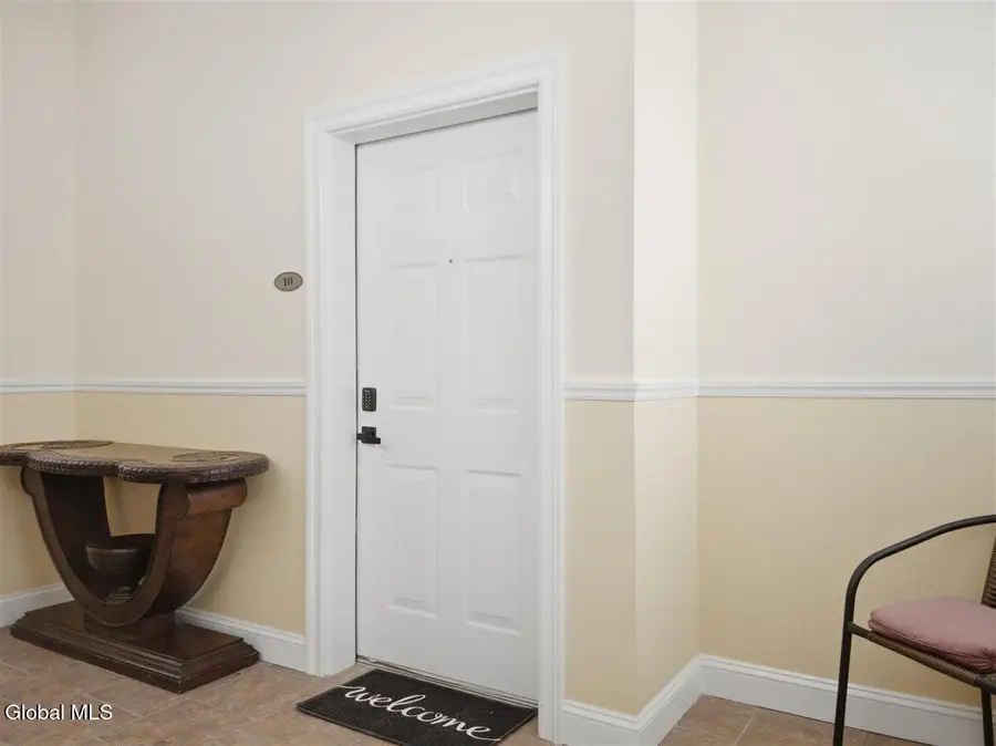 1110 Western Avenue #10, Albany, NY 12203 - #3