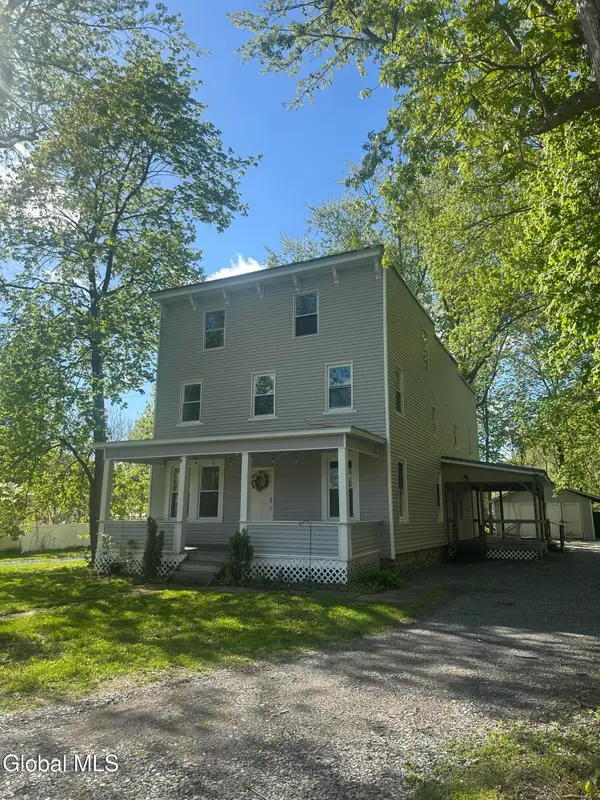11 Parkis Street, Rotterdam, NY 12150