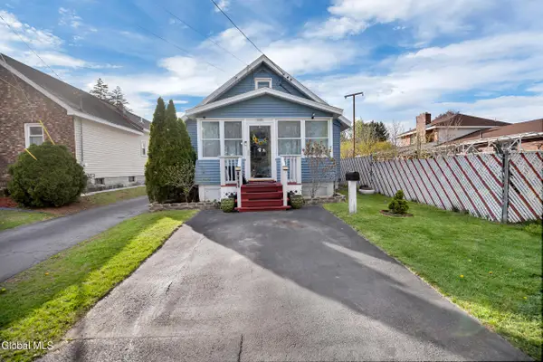 2093 Oaklawn Avenue, Rotterdam, NY 12306