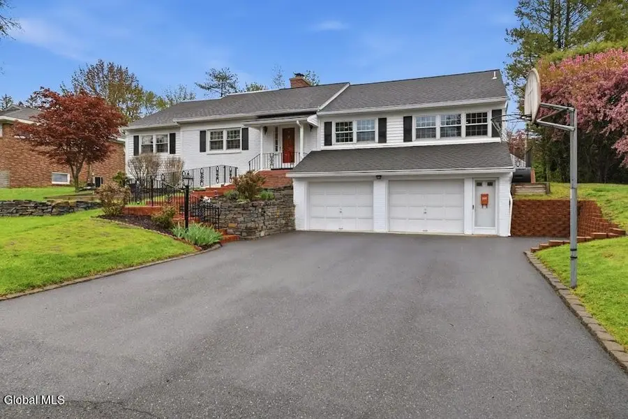 7 Harding Street, Albany, NY 12208 - #3