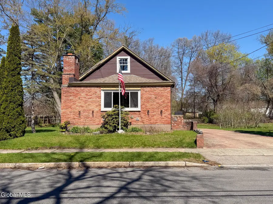 378 Bradford Road, Schenectady, NY 12304 - #2