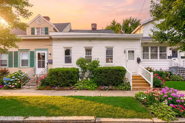 21 Moore Street, Albany, NY 12202