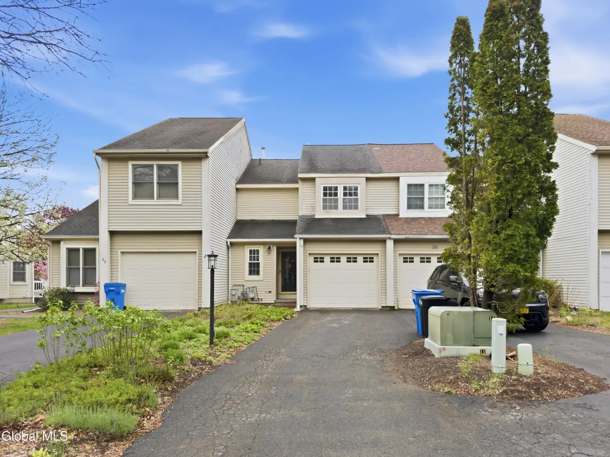 39 Wilan Lane, Albany, NY 12203 - #1