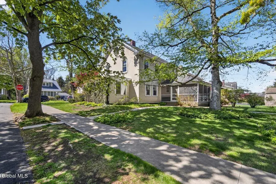 33 Washington Road, Scotia, NY 12302 - #3