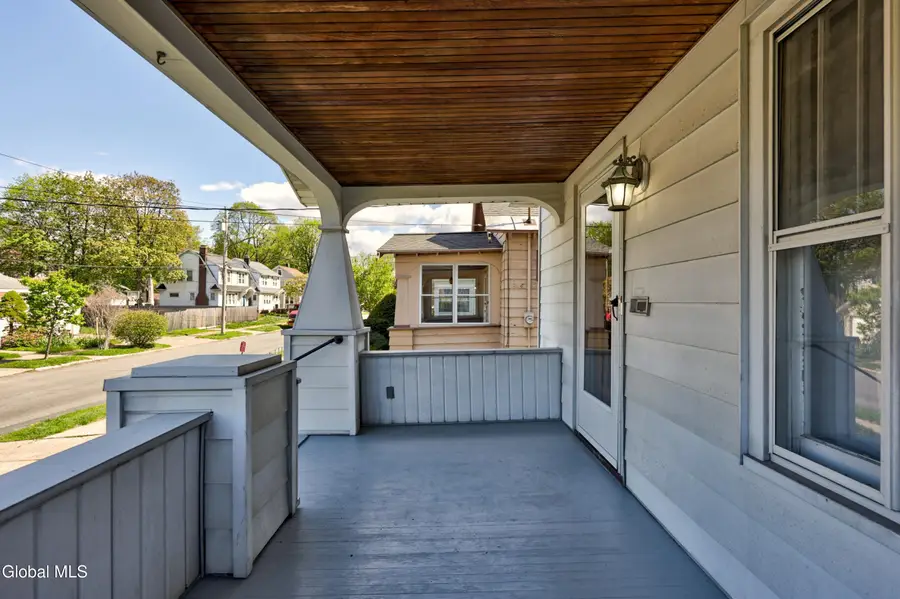 542 Rankin Avenue, Schenectady, NY 12308 - #3
