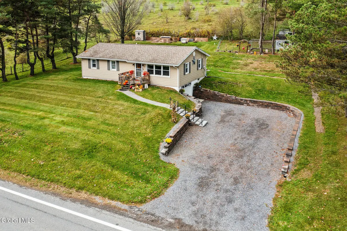 64145 Ny-10, Stamford, NY 12167 - #1