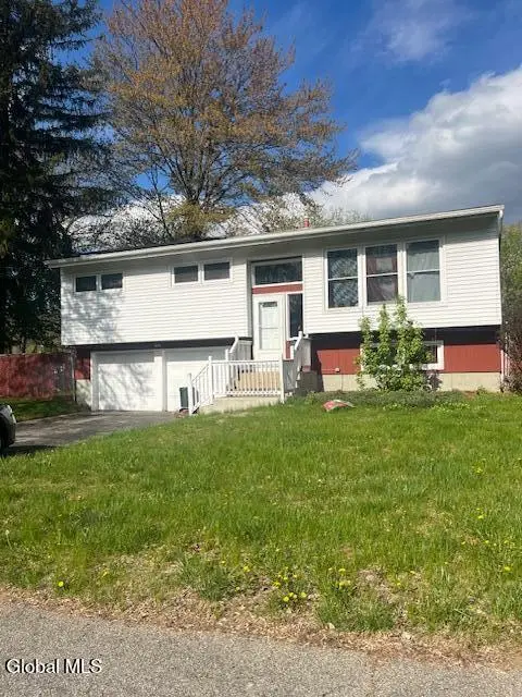 12 Vincent Avenue, Colonie, NY 12205 - #1