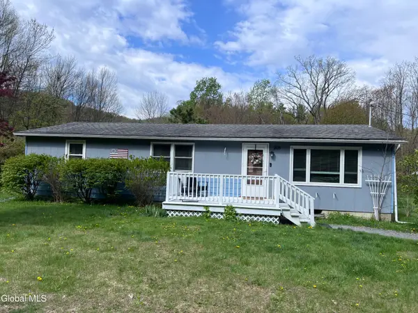 205 Deepkill Road, Brunswick, NY 12182