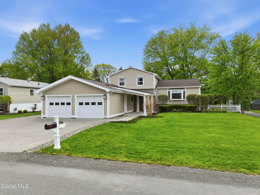 24 Michaelangelo Street, Latham, NY 12110 - #2