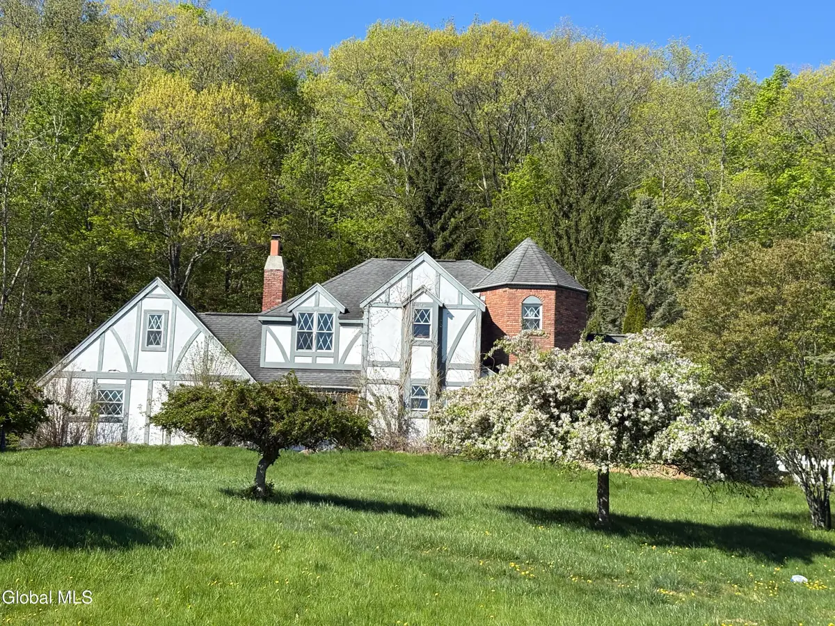 1143 Leesome Lane, Altamont, NY 12009 - #1