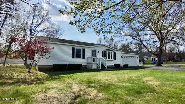 12 Amy Drive, Moreau, NY 12828 - #3