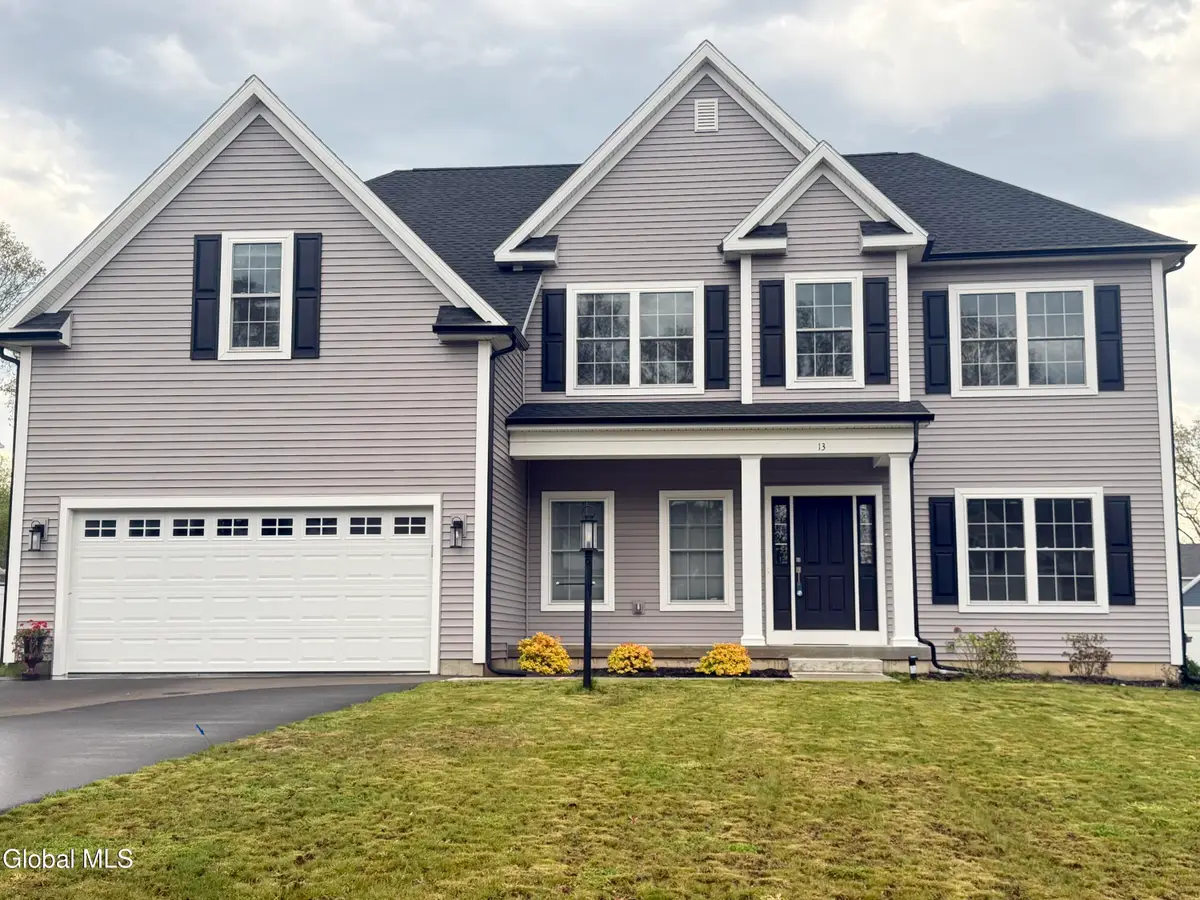 13 Edenfield Street, Loudonville, NY 12211 - #1