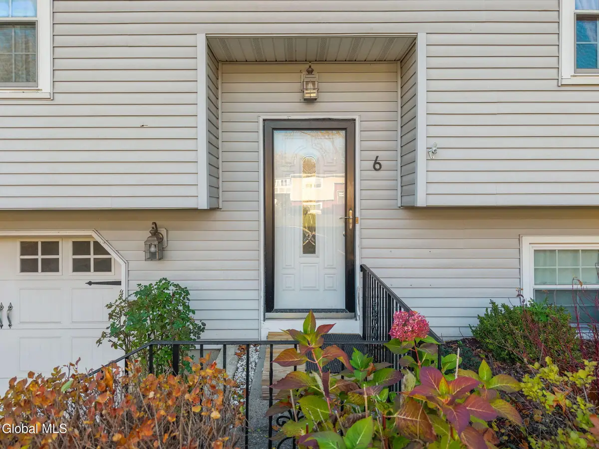 6 Silverberry Place, Albany, NY 12211 - #1