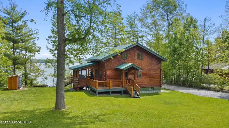 89 Captains Cove, Crown Point, NY 12928 - #2