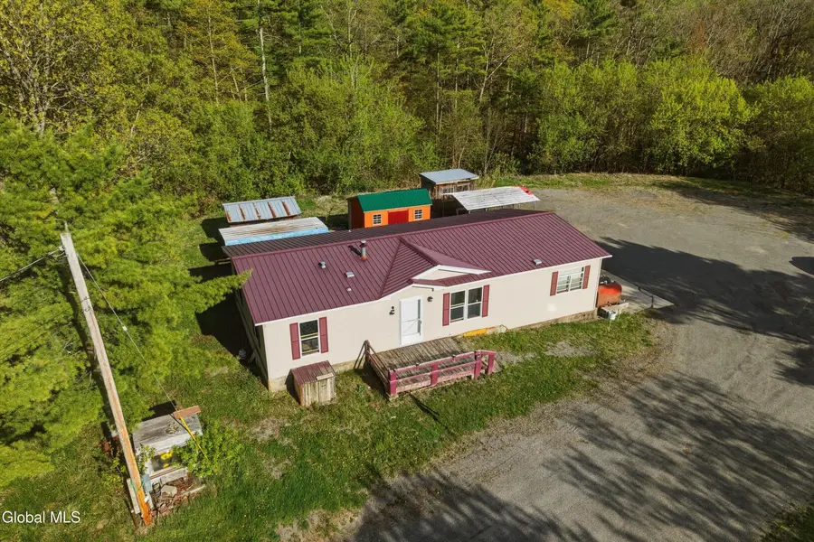 4 Country Lane, Ticonderoga, NY 12883 - #2