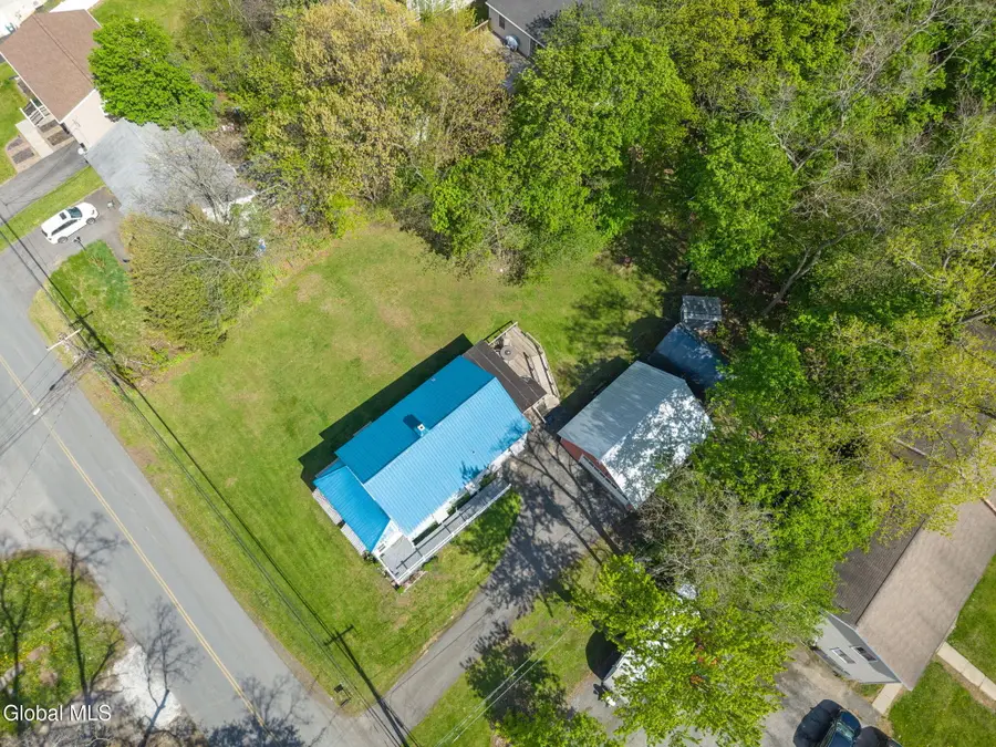 9 Ridge Road, Hampton Manor, NY 12144 - #2
