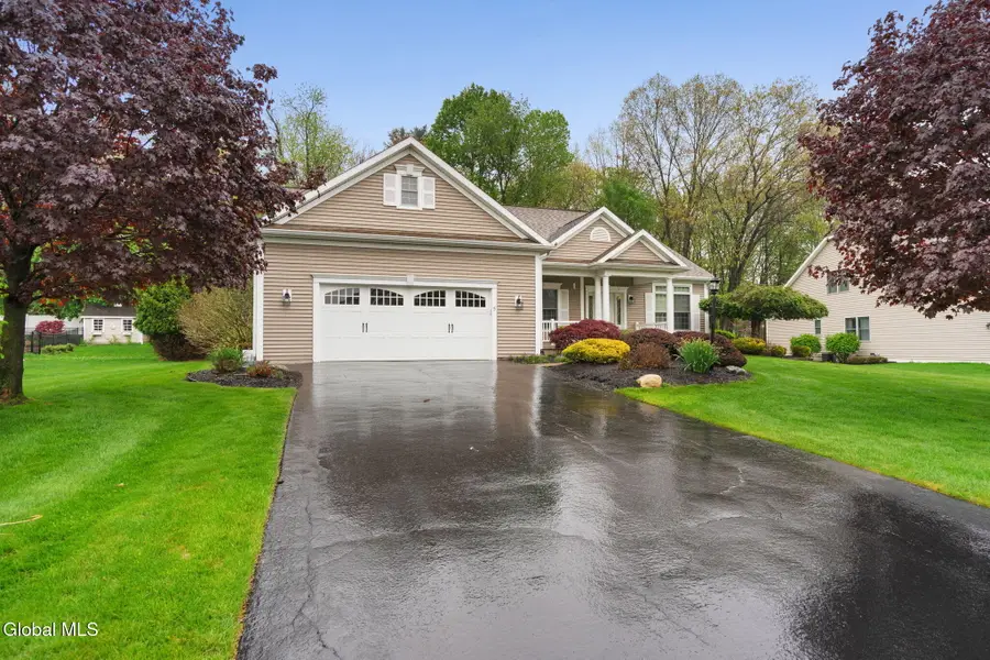 5 Brighton Drive, Clifton Park, NY 12065 - #2