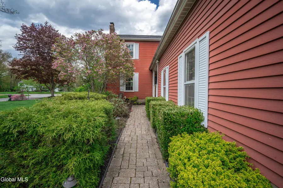 13 Royal Oak Drive, Clifton Park, NY 12065 - #3