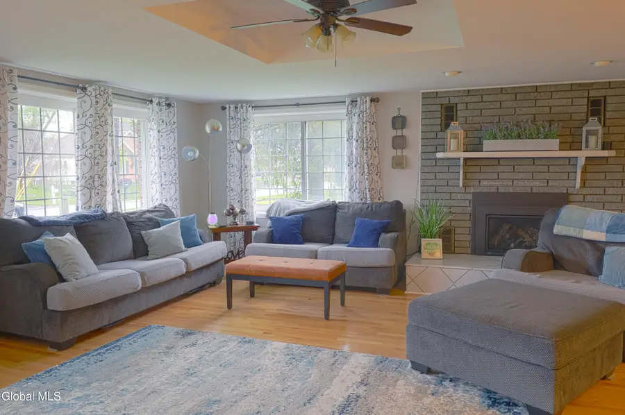 103 Steeple Way, Schenectady, NY 12306 - #3