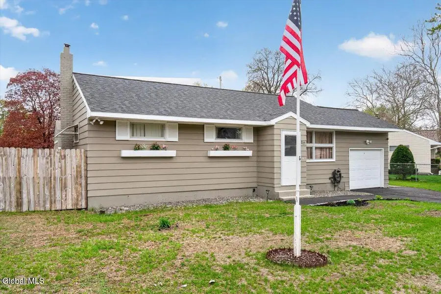 117 Locust Park, Colonie, NY 12205 - #3