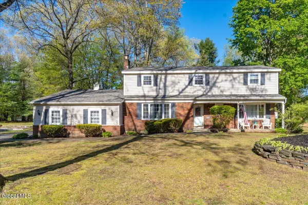 4 N Center Lane, Clifton Park, NY 12019