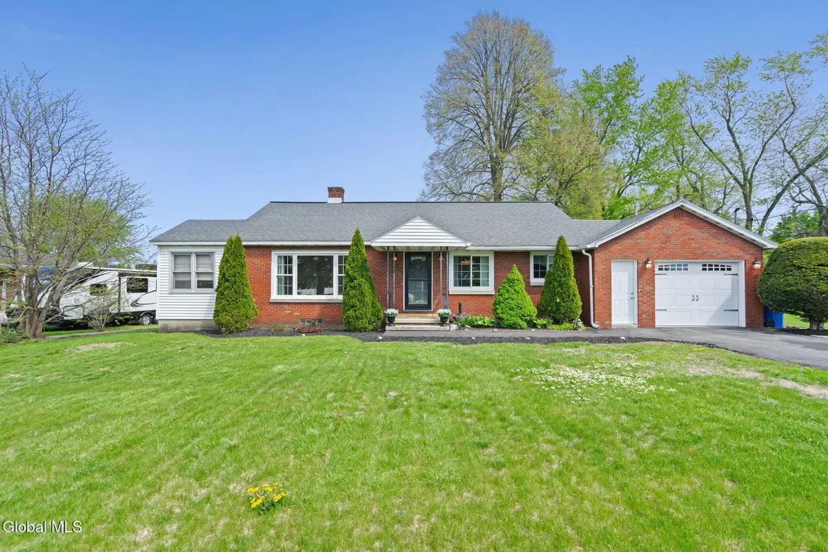 387 Columbia Street, Cohoes, NY 12047 - #1