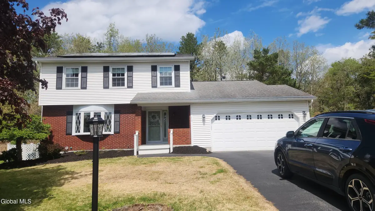 16 Woodridge Street, Albany, NY 12203 - #1