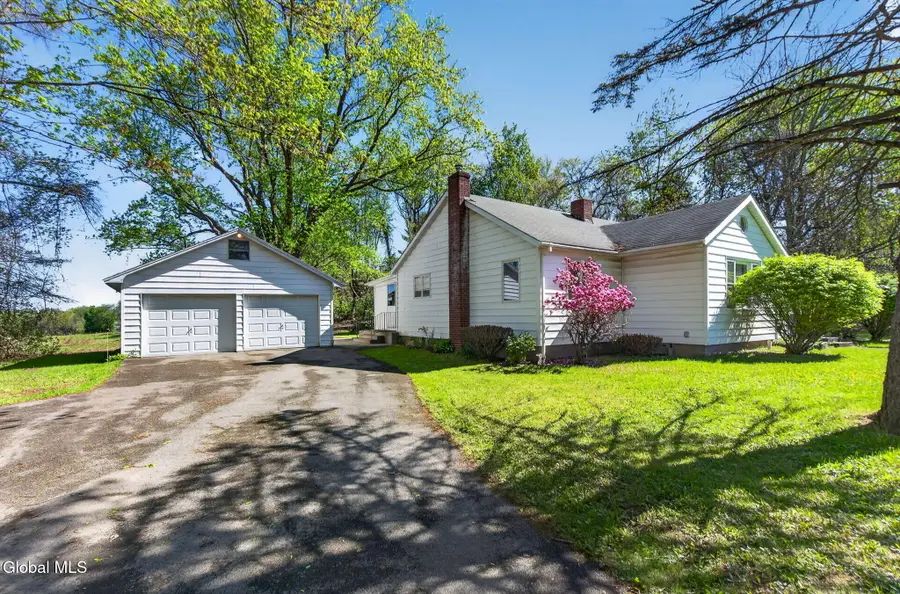 351 Farm To Market Road, Mechanicville, NY 12118 - #2
