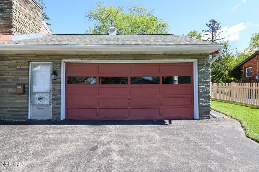1561 Belmont Avenue, Schenectady, NY 12309 - #3