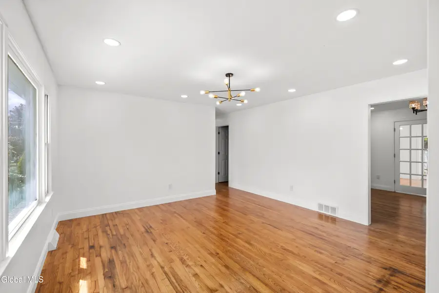22 Verdi Boulevard, Latham, NY 12110 - #2