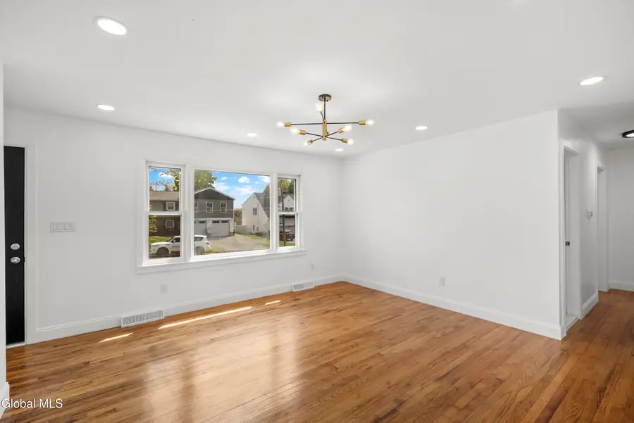 22 Verdi Boulevard, Latham, NY 12110 - #3