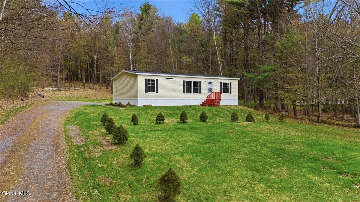 33 Barney Road, Greenfield, NY 12833 - #1