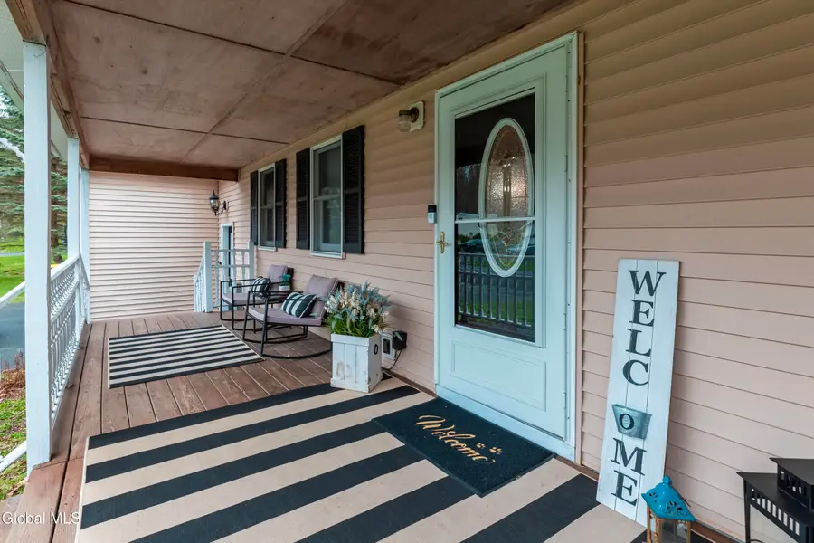 1686 Julianne Drive, Schodack, NY 12033 - #3