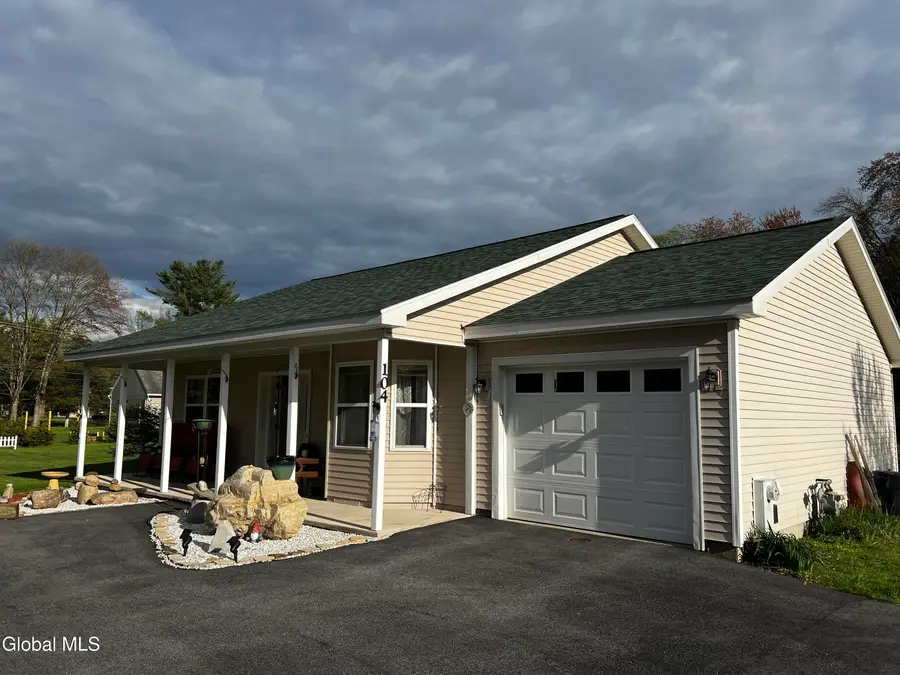 104 Cronin Road, Queensbury, NY 12804 - #2