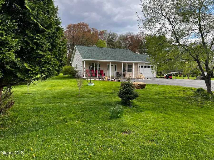 104 Cronin Road, Queensbury, NY 12804 - #3