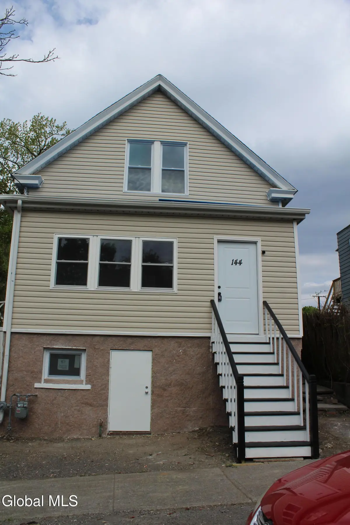 144 S Hawk Street, Albany, NY 12202 - #1