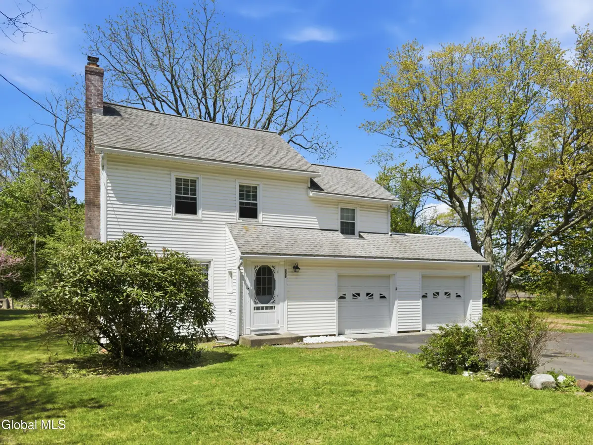 508 Bloomingrove Drive, North Greenbush, NY 12144 - #1