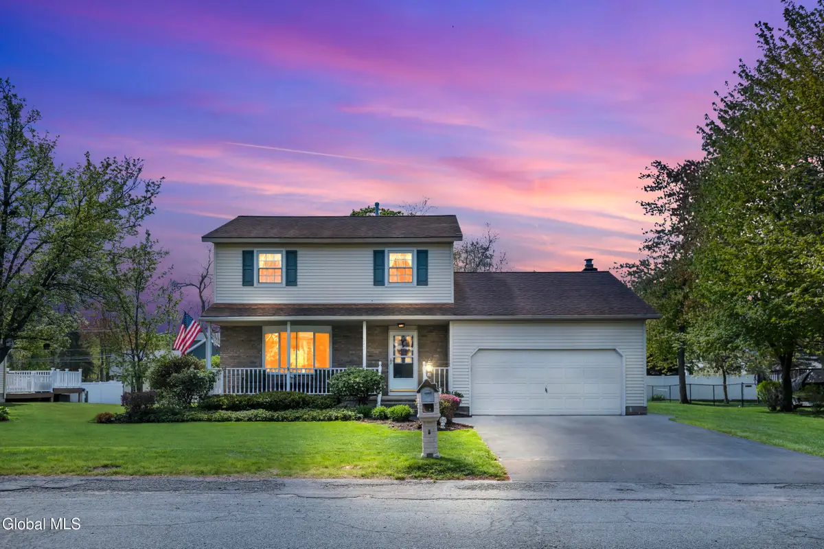 243 Shereen Court, Rotterdam, NY 12304 - #1