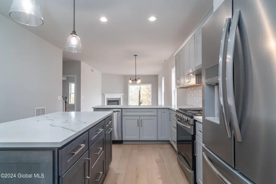 15 Priddle Lane, Colonie, NY 12110 - #2