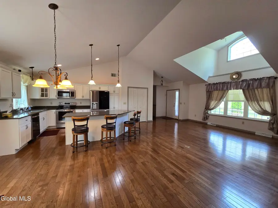 235 E Schaghticoke Road, Schaghticoke, NY 12154 - #2
