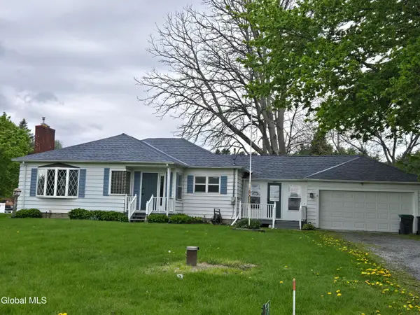21209 State Route 22, Hoosick Falls, NY 12090