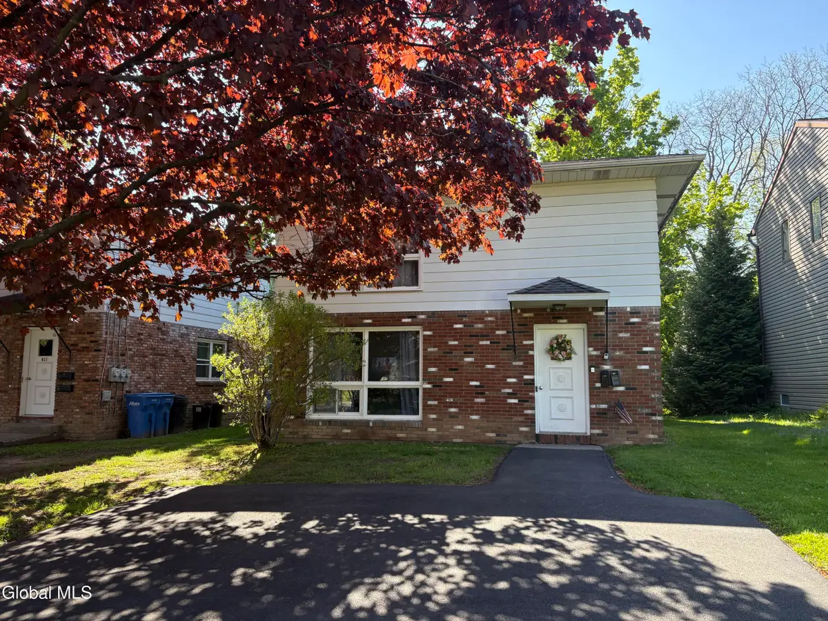 431-433 W Lawrence Street, Albany, NY 12208 - #1